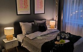 Apartament U Fotografa Lubon - Poznan Przy A2